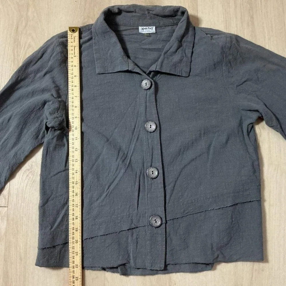 Habitat Gray Linen Blend Collared Button Front Cropped Jacket Top Women's Medium